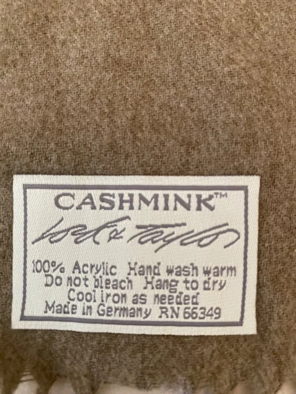 Cashmink By Lord & Taylor Tan 100% Acrylic Scarf With Fringe Made In Germany - Picture 3 of 5